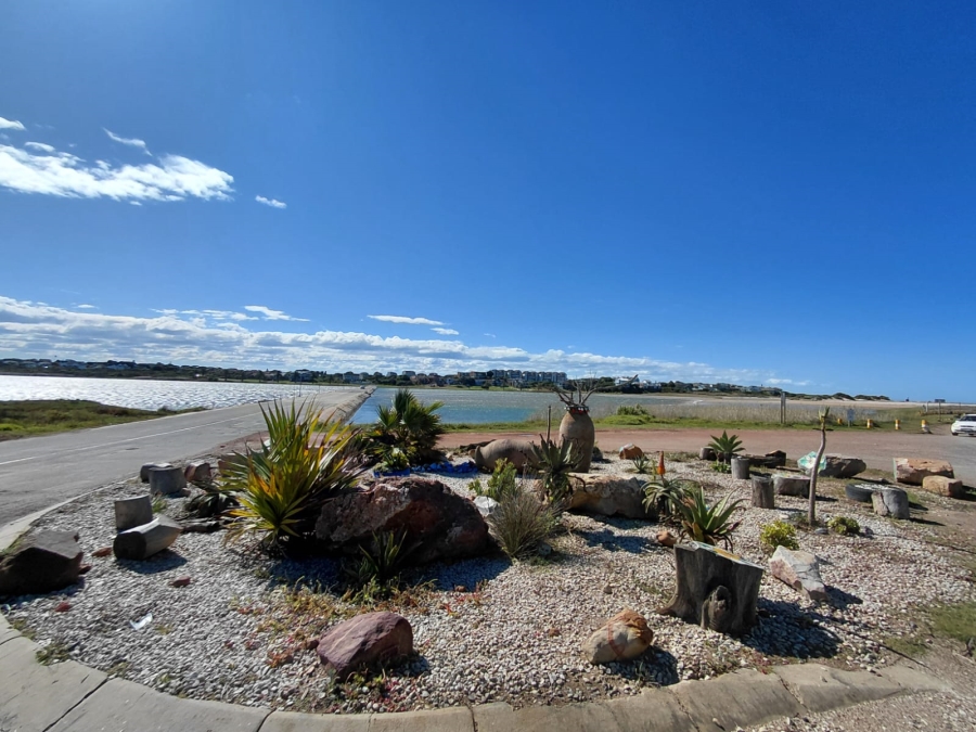 0 Bedroom Property for Sale in Paradise Beach Eastern Cape